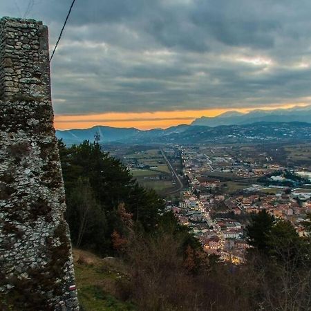Free Parking La Bianca Neve Cottage Castel Di Sangro Εξωτερικό φωτογραφία