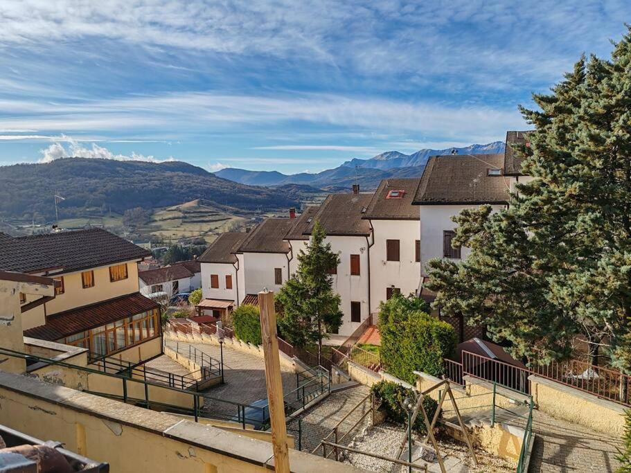 Free Parking La Bianca Neve Cottage Castel Di Sangro Εξωτερικό φωτογραφία