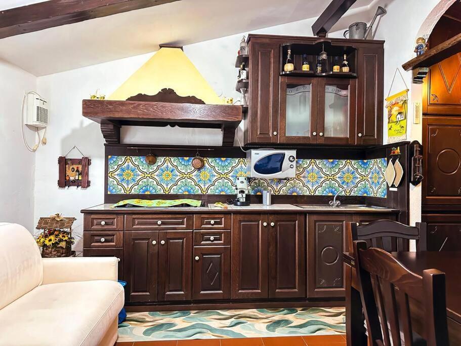 Free Parking La Bianca Neve Cottage Castel Di Sangro Εξωτερικό φωτογραφία