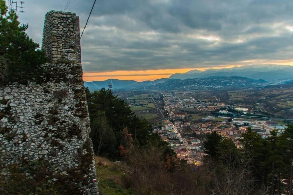 Free Parking La Bianca Neve Cottage Castel Di Sangro Εξωτερικό φωτογραφία